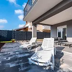 Gorgeous In With Wifi Holiday home